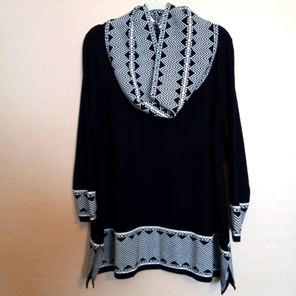 Avenue Chevron Sweater & Infinity Scarf Set